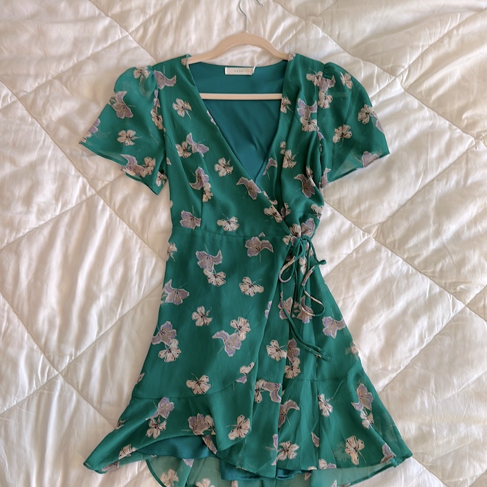 Lush floral flowy mini dress